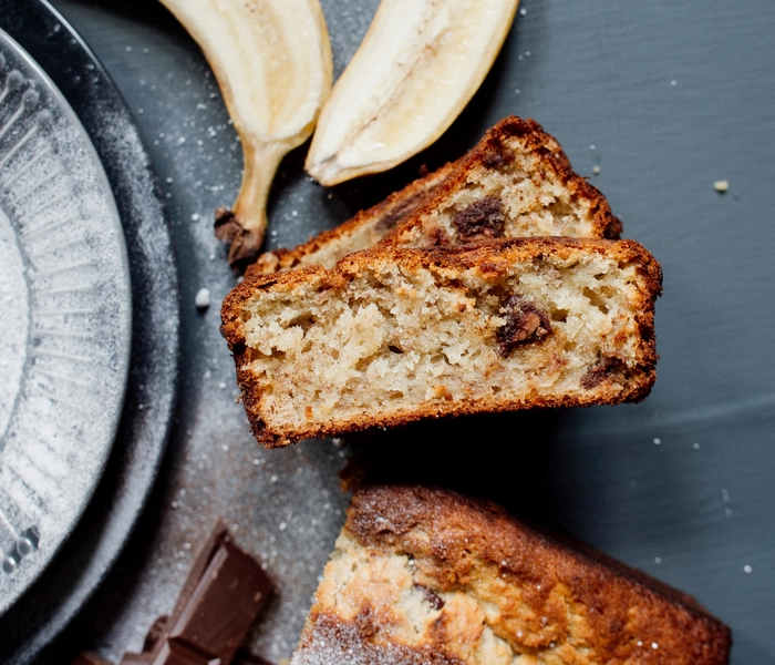 fit bananin kruh z ovsenimi kosmici in banano